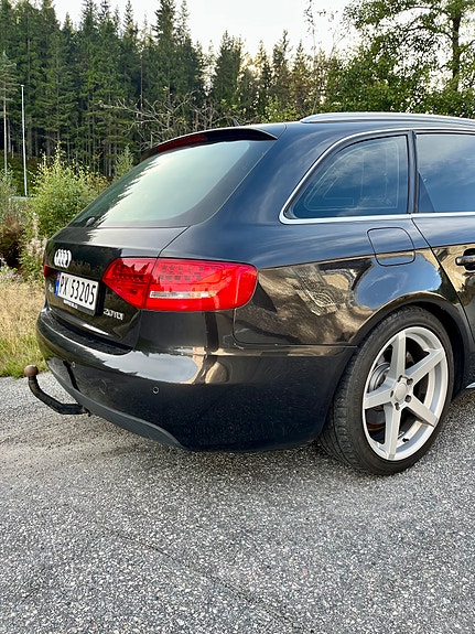 Audi A4 10 of 30