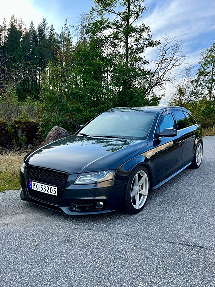 Audi A4 2 of 30