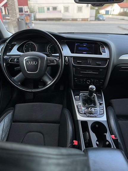Audi A4 28 of 30