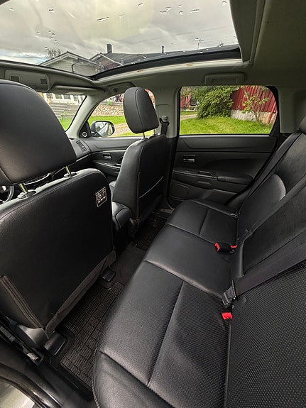 Mitsubishi ASX 17 of 22