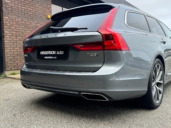 Volvo V90 6 of 30