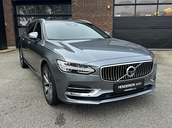 Volvo V90 10 of 30