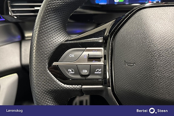 Peugeot e-308 15 of 24