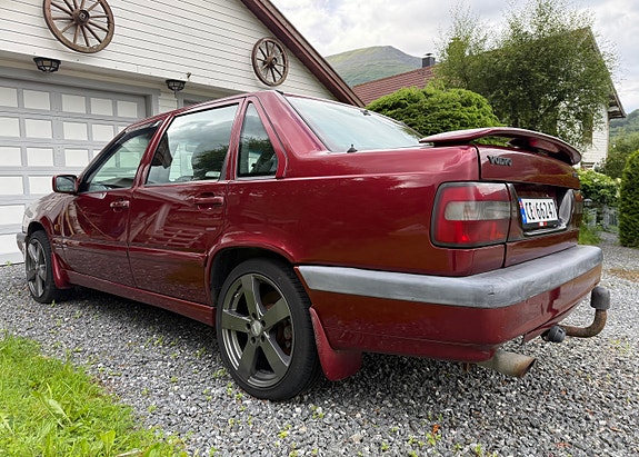 Volvo 850 3 of 30