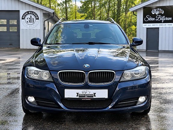 BMW 2 of 11