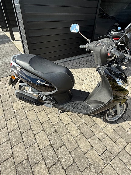 Peugeot Kisbee 3 of 9