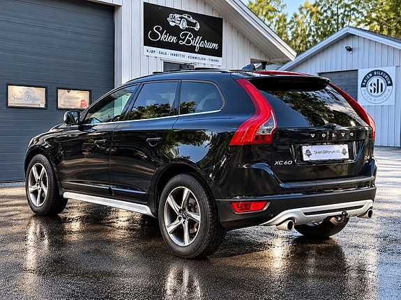 Volvo XC60 5 of 19