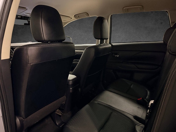 Mitsubishi Outlander 24 of 26