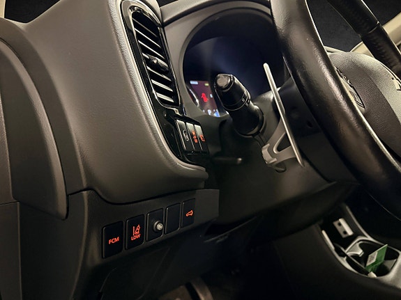Mitsubishi Outlander 18 of 26