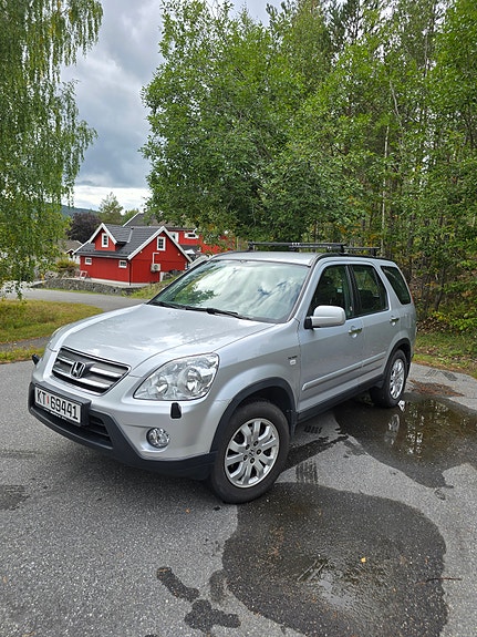 Honda CR-V 2 of 18