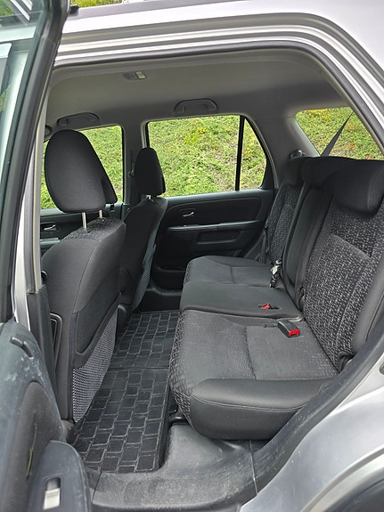 Honda CR-V 13 of 18