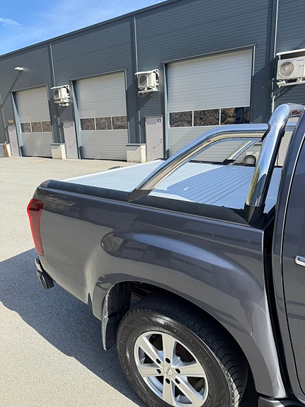 Isuzu D-max 11 of 30
