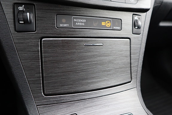 Toyota Avensis 20 of 23