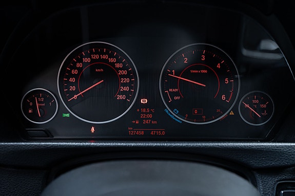 BMW 318d 29 of 30