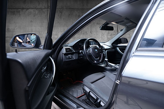 BMW 318d 20 of 30