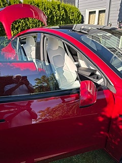 Tesla Model 3 10 of 18