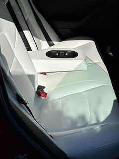 Tesla Model 3 12 of 18