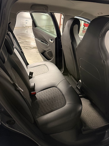 Renault Zoe 11 of 12
