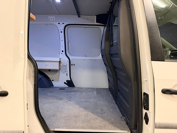 Volkswagen Caddy 26 of 27