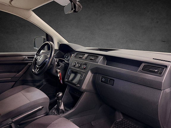 Volkswagen Caddy 21 of 27