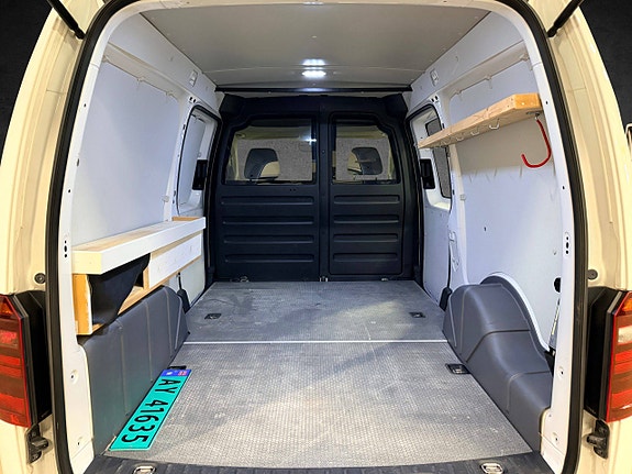 Volkswagen Caddy 23 of 27