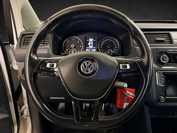 Volkswagen Caddy 15 of 27