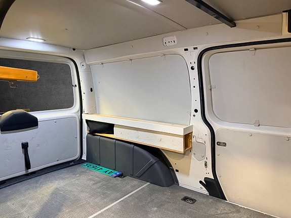 Volkswagen Caddy 25 of 27