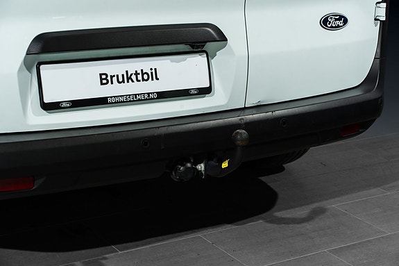 Ford Transit Courier 7 of 26