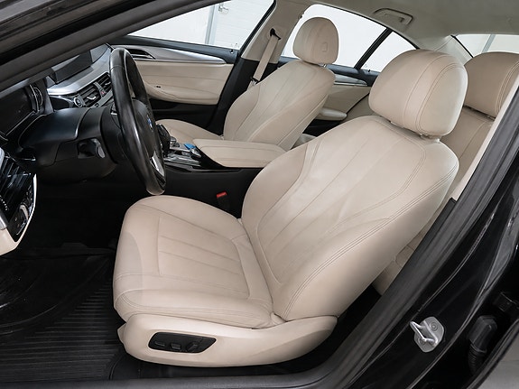 BMW 520d 15 of 30