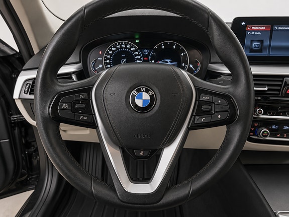 BMW 520d 23 of 30