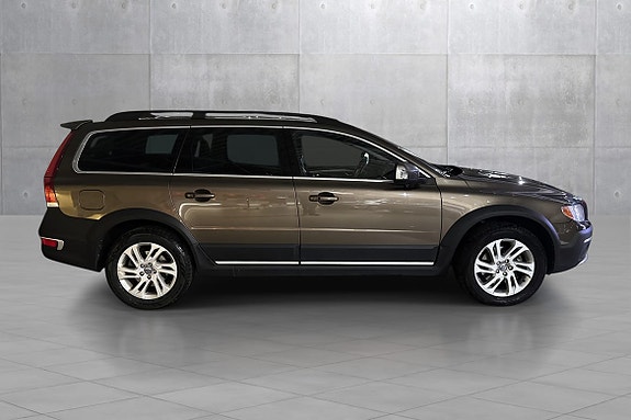 Volvo XC70 6 of 19