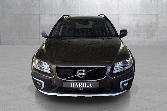 Volvo XC70 8 of 19