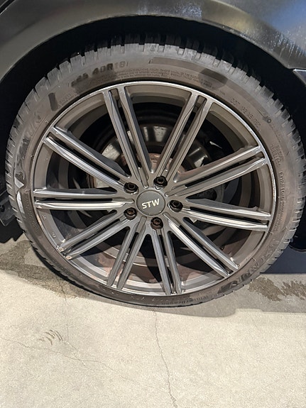 Mercedes-Benz C220 d 9 of 16