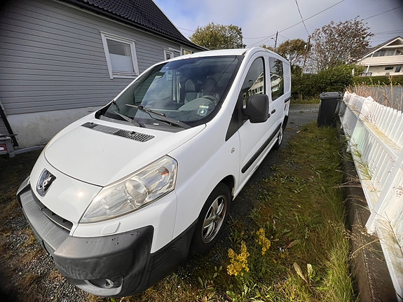 Peugeot Expert 5 of 12