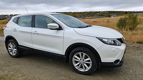 Nissan Qashqai 2 of 15