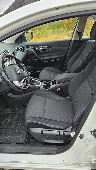 Nissan Qashqai 10 of 15