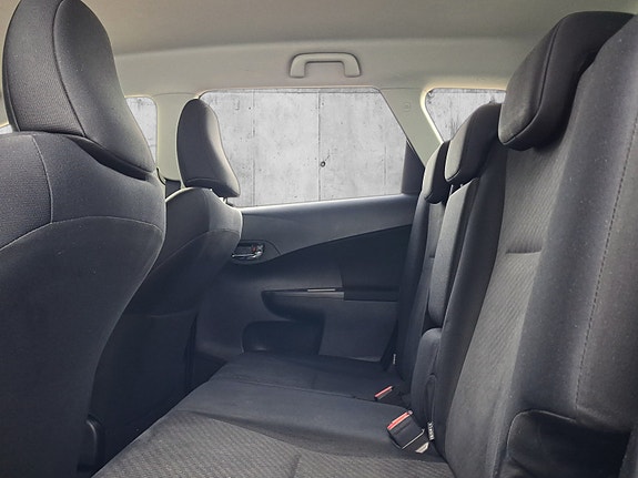 Toyota Verso-S 18 of 19