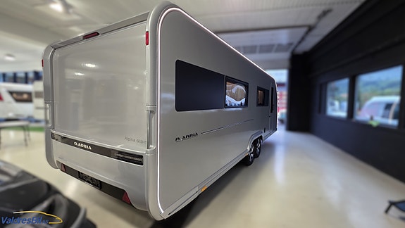 Adria ALPINA 663 HT / Facelift / Alde / MACH 2.0 / Separat dusj 3 of 20