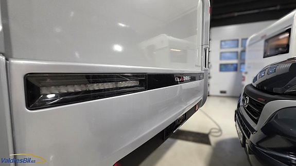 Adria ALPINA 663 HT / Facelift / Alde / MACH 2.0 / Separat dusj 4 of 20