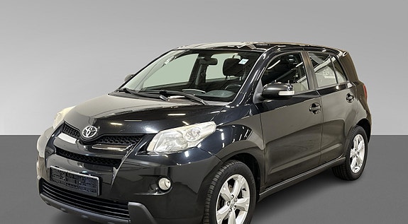 Toyota Urban Cruiser 3 of 16