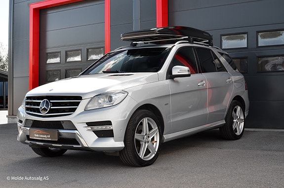 Mercedes-Benz 3 of 24
