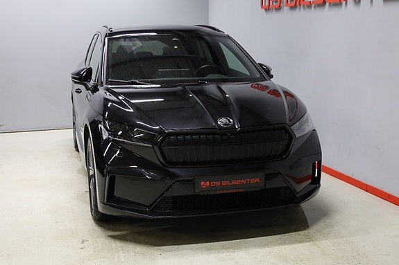 Skoda Enyaq 2 of 12
