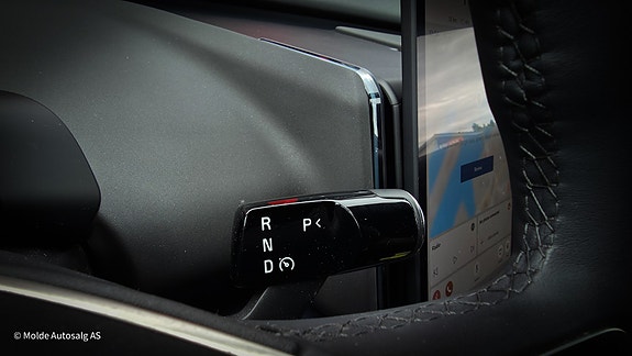 Volvo EX30 19 of 24