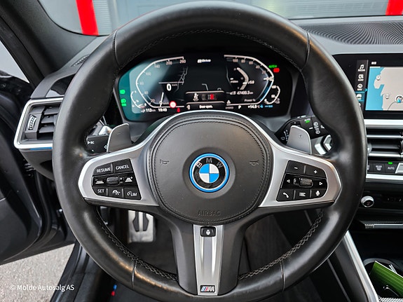 BMW 330e 20 of 30