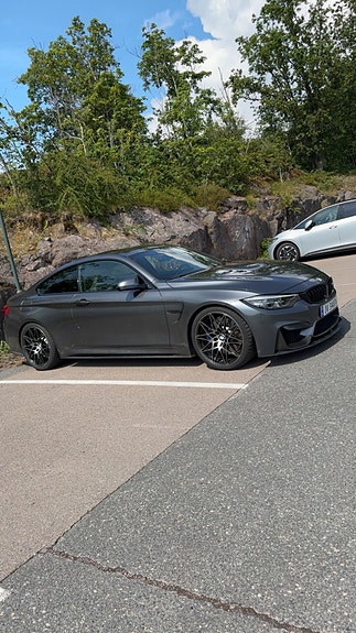 BMW M4 20 of 30