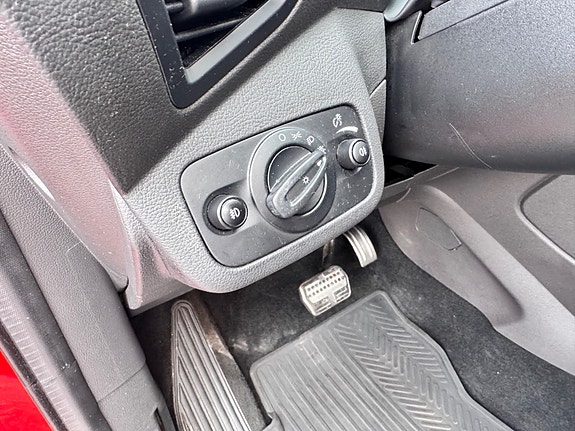 Ford Kuga 6 of 22