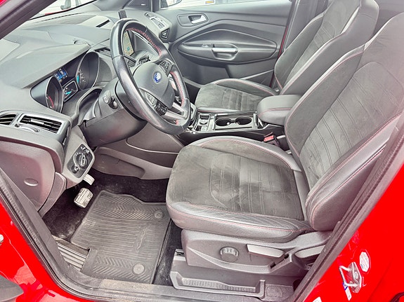 Ford Kuga 7 of 22