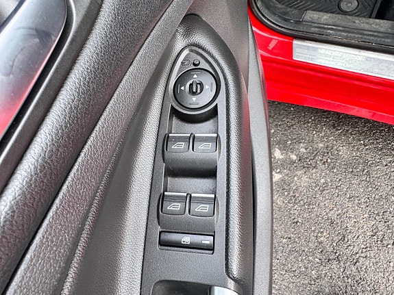 Ford Kuga 5 of 22