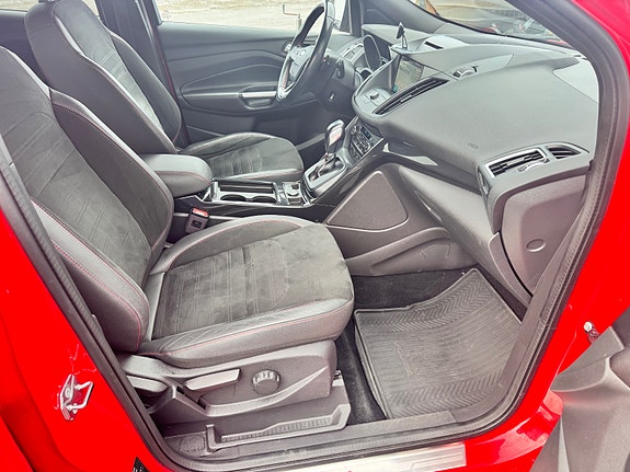 Ford Kuga 16 of 22