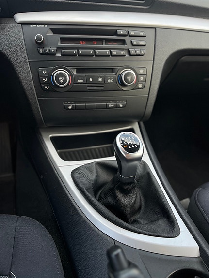 BMW 118d 29 of 30